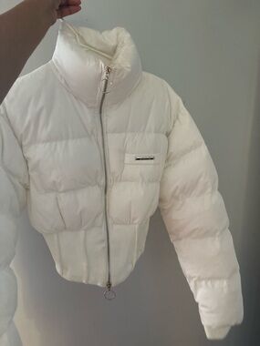 Cropped White Puffer Jacket with High Stand Collar